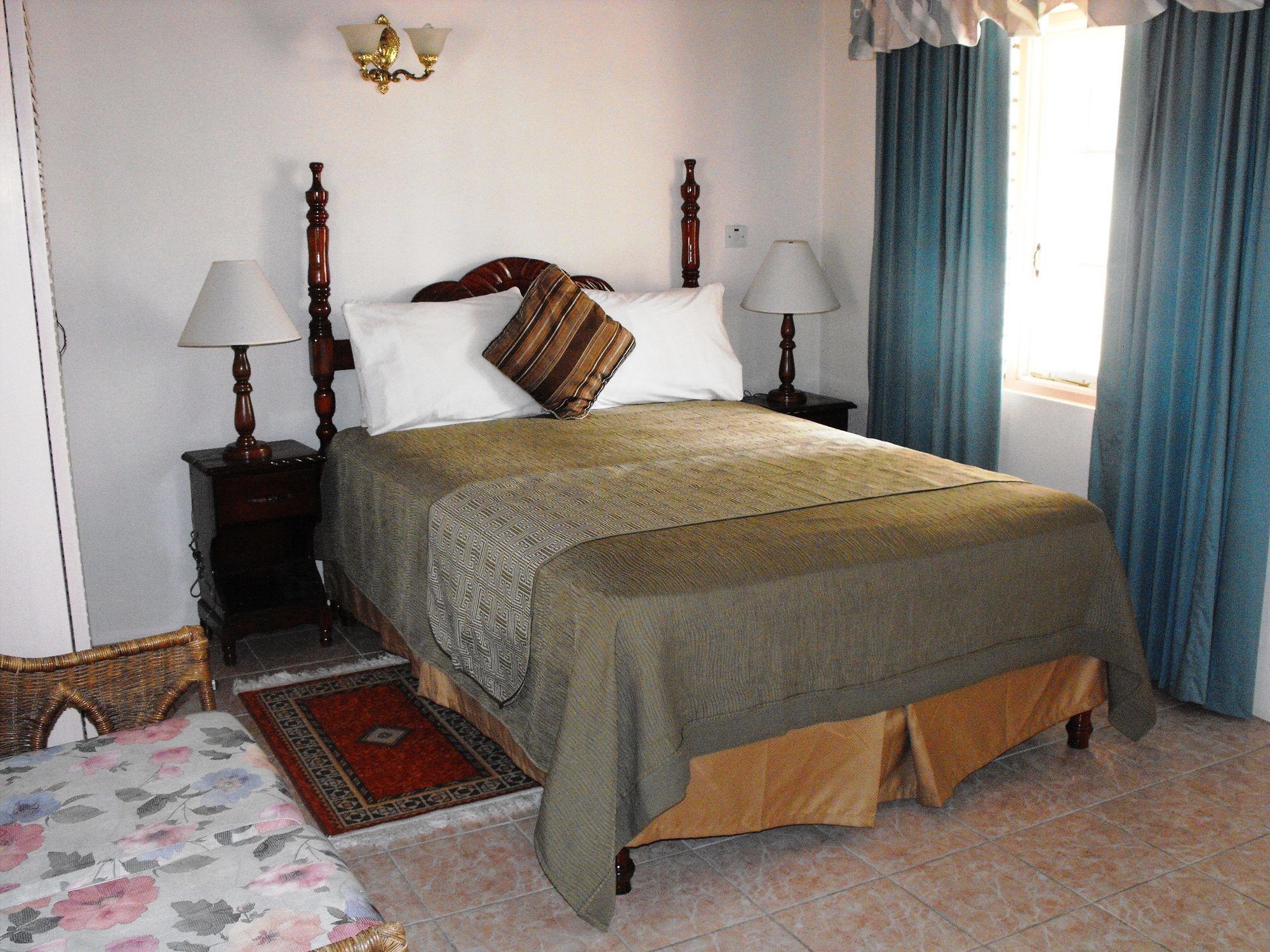 Silver Creek Resort Runaway Bay Extérieur photo
